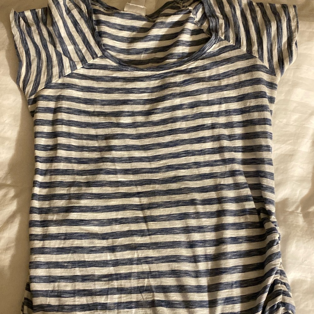 Motherhood blue white maternity top Sz M